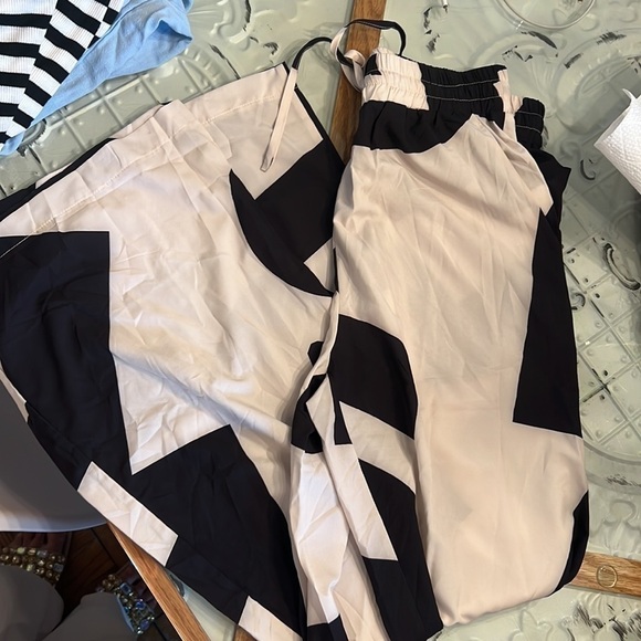 Shop Stevie Poem Two Piece Set NWOT - Picture 7 of 7